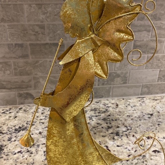 Golden Angel - Picture 6 of 9